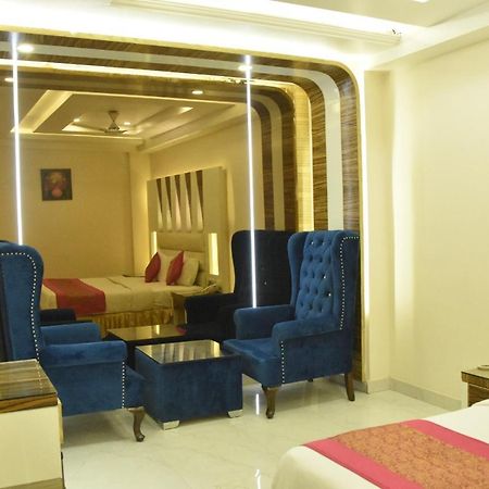Aman Continental - 2Mins From Railway Station And 5 Mins From Metro Hotell New Delhi Exteriör bild
