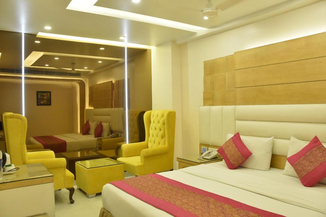 Aman Continental - 2Mins From Railway Station And 5 Mins From Metro Hotell New Delhi Exteriör bild