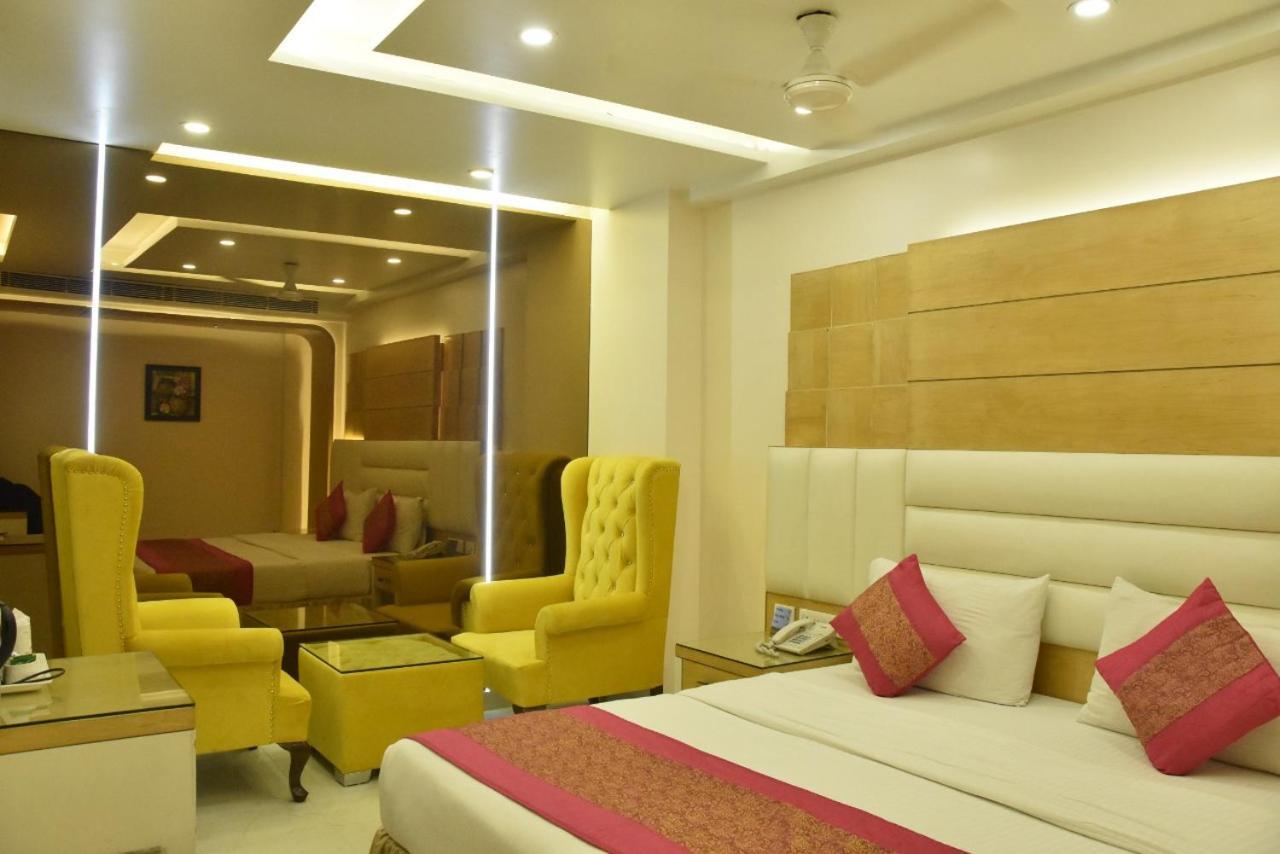 Aman Continental - 2Mins From Railway Station And 5 Mins From Metro Hotell New Delhi Exteriör bild