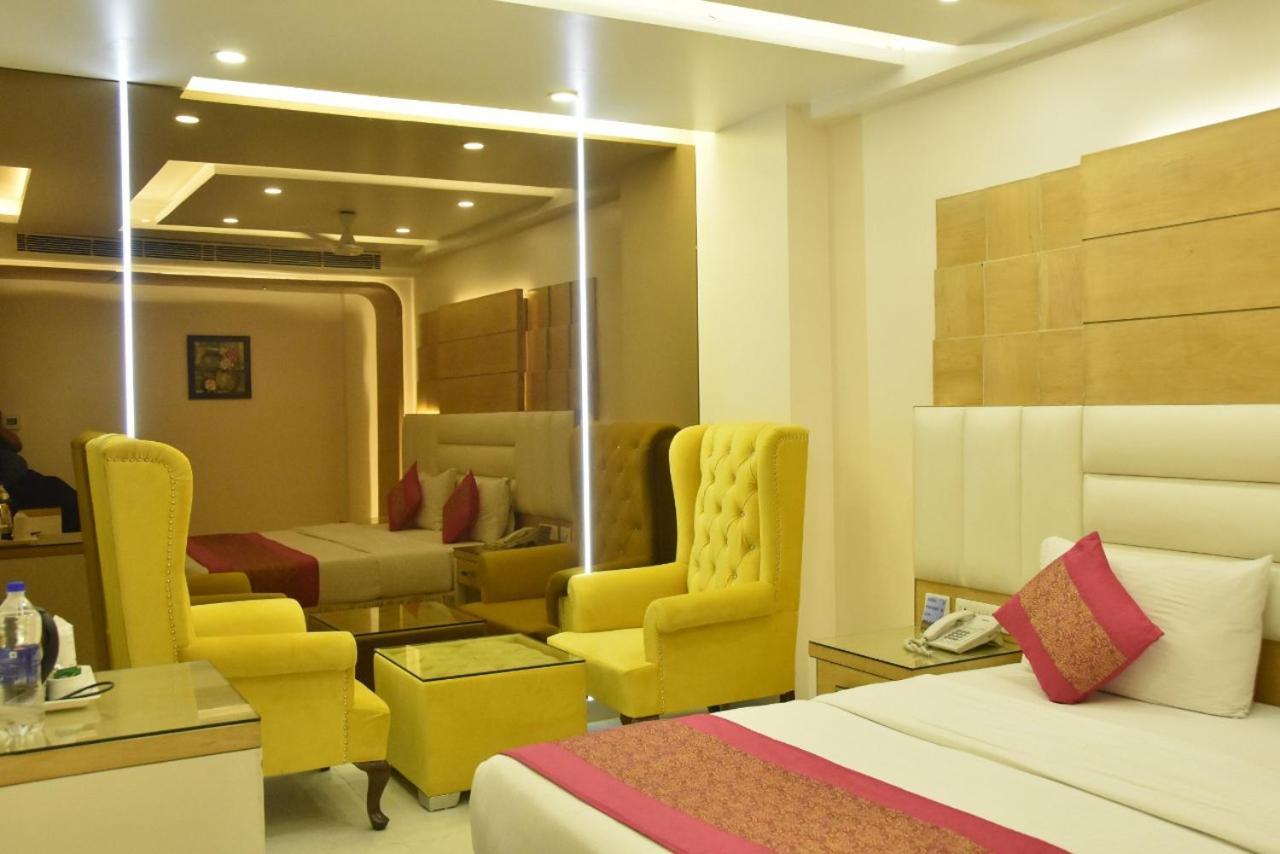Aman Continental - 2Mins From Railway Station And 5 Mins From Metro Hotell New Delhi Exteriör bild