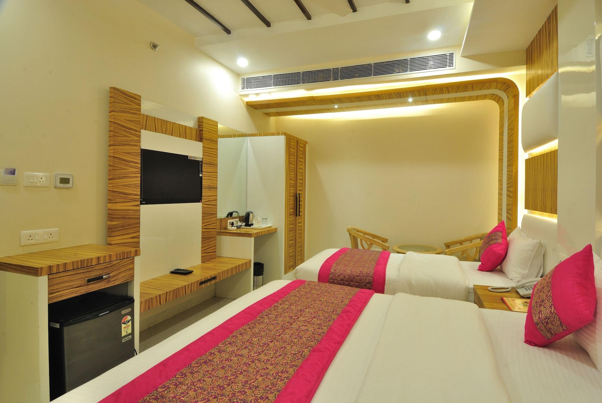 Aman Continental - 2Mins From Railway Station And 5 Mins From Metro Hotell New Delhi Exteriör bild